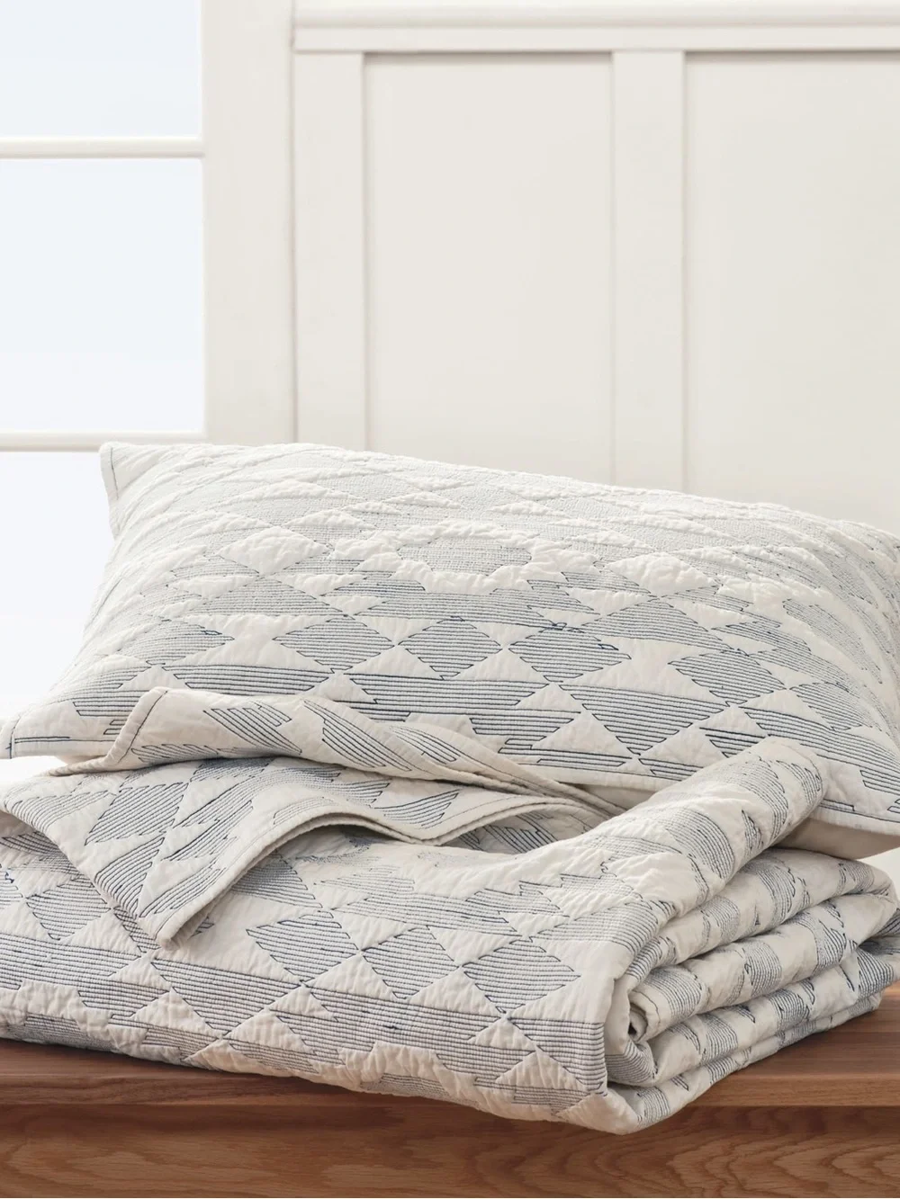 King Pendleton YUMA STAR STITCHED QUILT SET